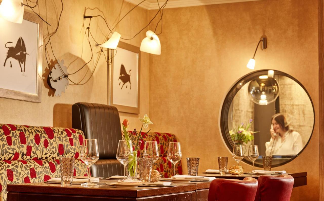 Hotel Erasmus - Mein Genuss- Und Wellnesshotel Trassem ภายนอก รูปภาพ