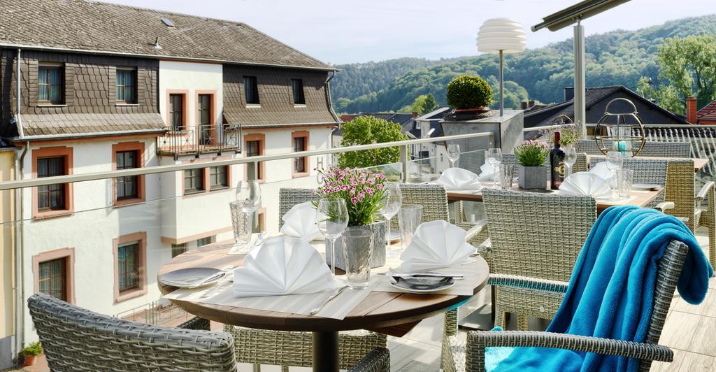 Hotel Erasmus - Mein Genuss- Und Wellnesshotel Trassem ภายนอก รูปภาพ