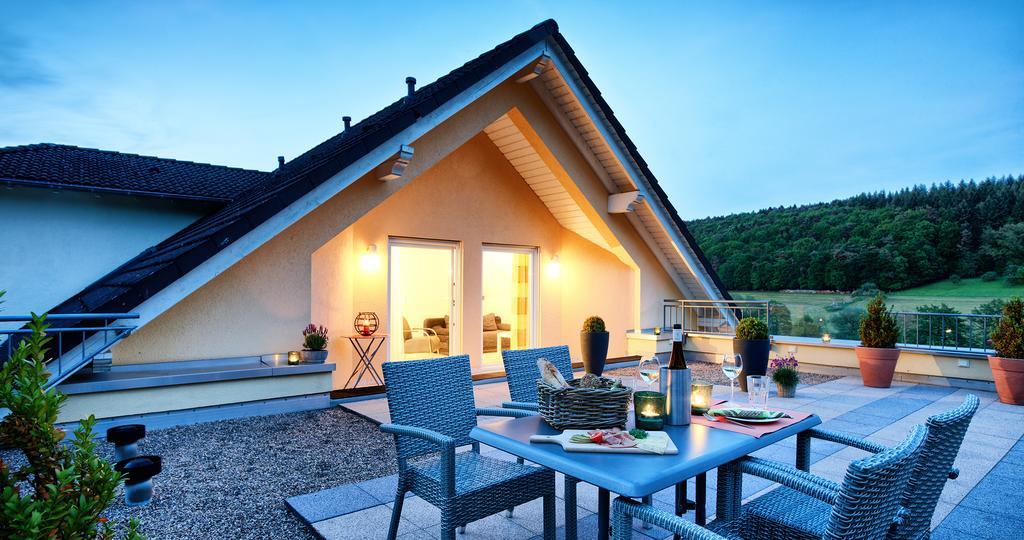 Hotel Erasmus - Mein Genuss- Und Wellnesshotel Trassem ภายนอก รูปภาพ